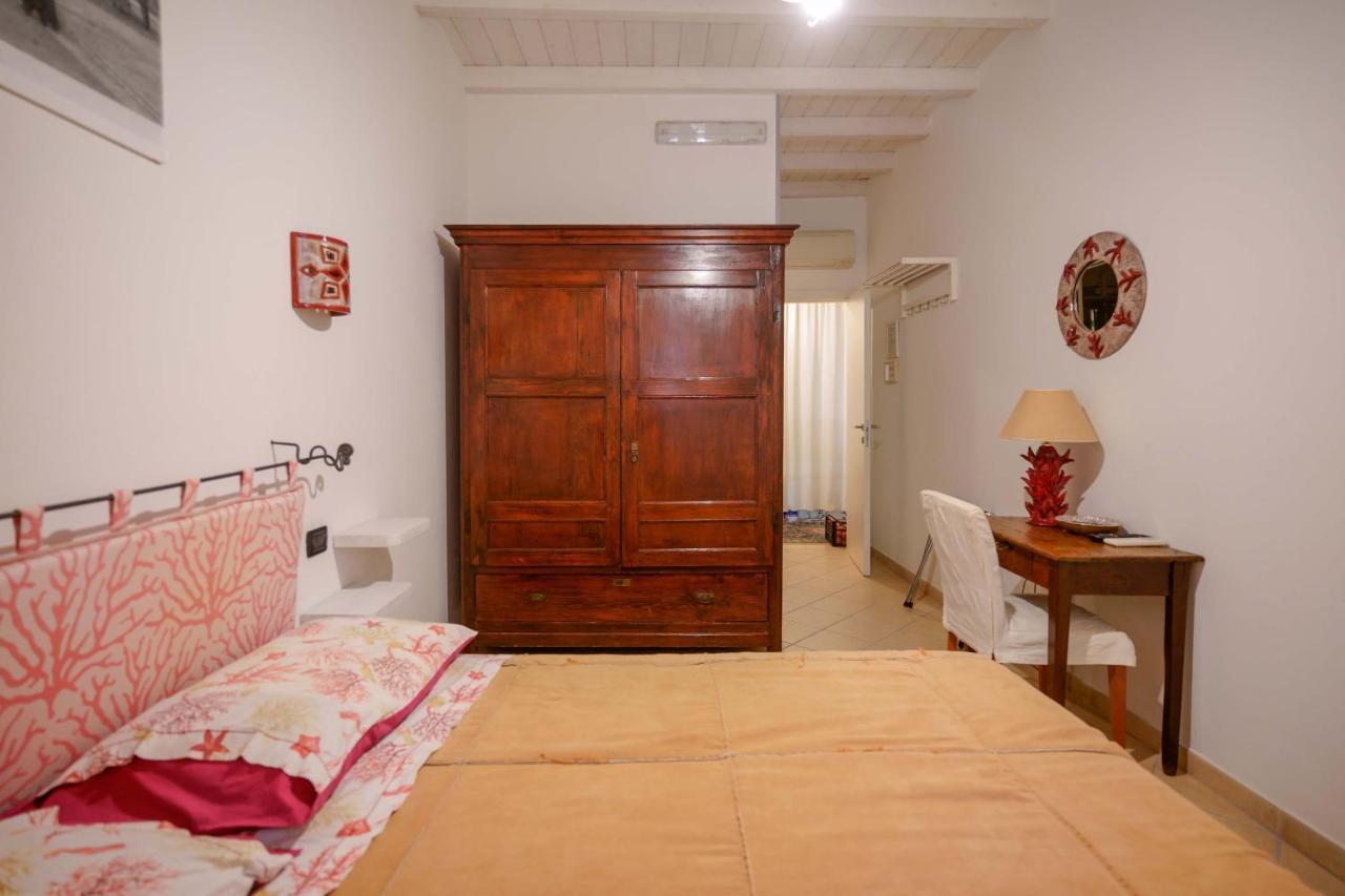 Il Cagliarese B&B Каляри Екстериор снимка