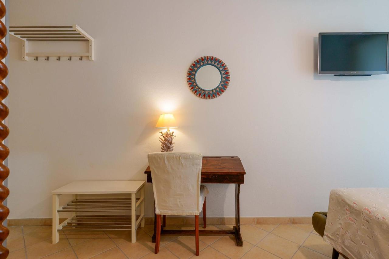 Il Cagliarese B&B Каляри Екстериор снимка