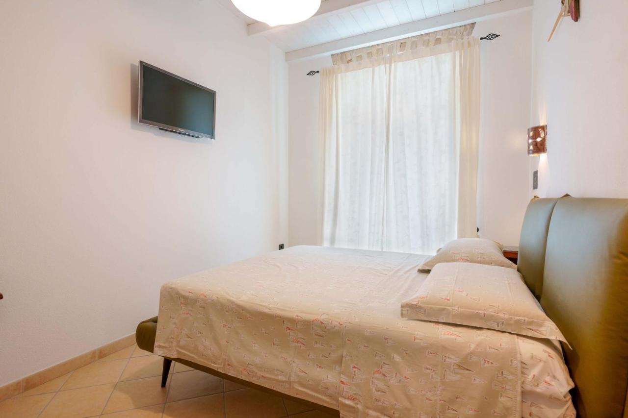 Il Cagliarese B&B Каляри Екстериор снимка